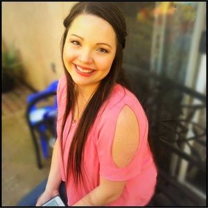 Meet your Posher, Alisha